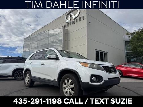 2011 Kia Sorento LX