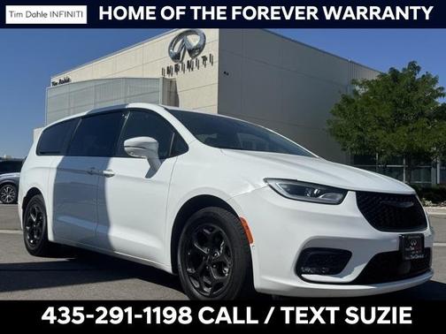 2022 Chrysler Pacifica Hybrid Limited