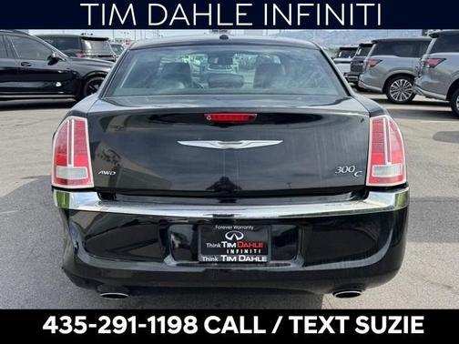 2014 Chrysler 300C Base