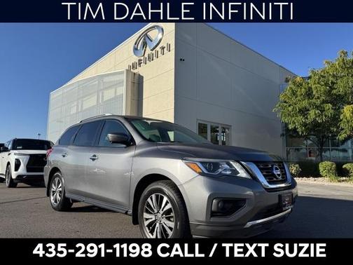 2018 Nissan Pathfinder SL