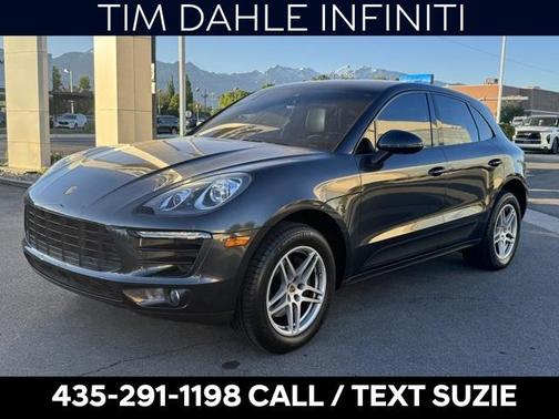 2017 Porsche Macan Base