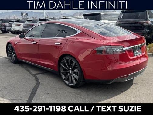 2015 Tesla Model S 85D