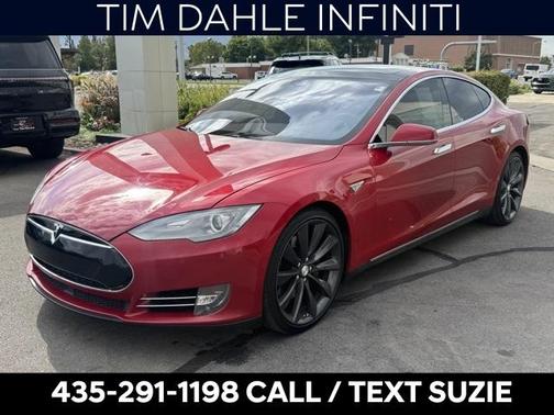 2015 Tesla Model S 85D