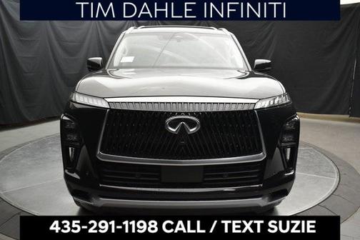 2025 INFINITI QX80 Luxe