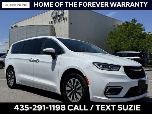 2023 Chrysler Pacifica Hybrid Touring L