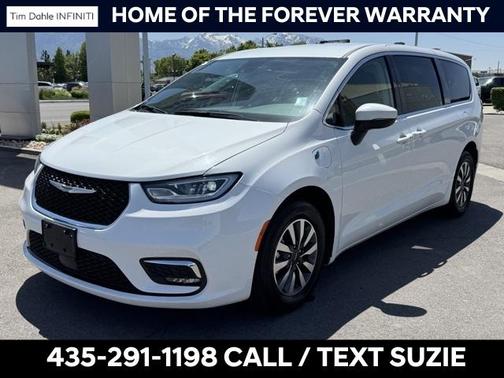 2023 Chrysler Pacifica Hybrid Touring L