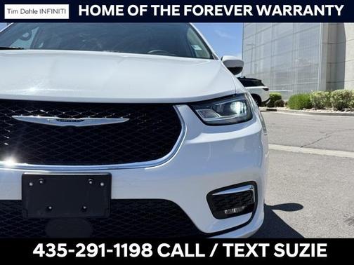 2023 Chrysler Pacifica Hybrid Touring L