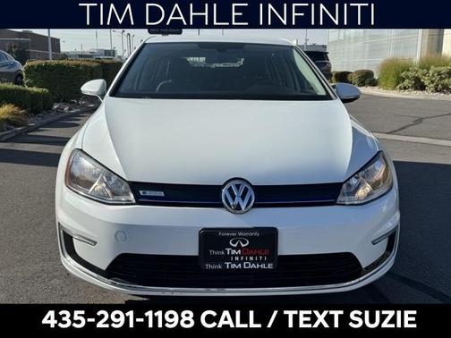 2016 Volkswagen e-Golf SE
