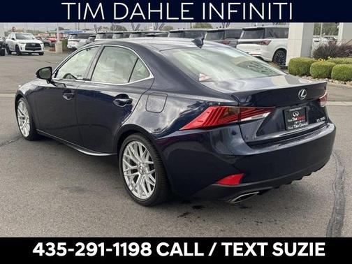 2018 Lexus IS 300 Base