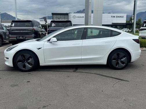 2019 Tesla Model 3 Standard Range Plus
