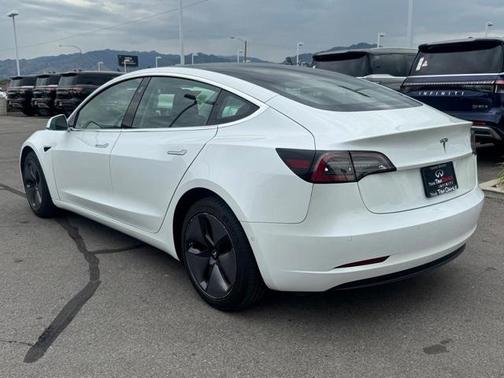 2019 Tesla Model 3 Standard Range Plus