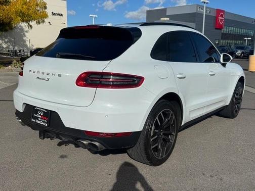 2017 Porsche Macan S