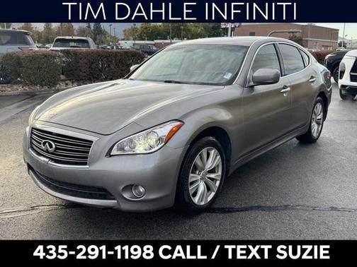 2011 INFINITI M37x Base