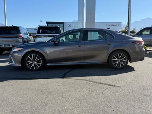 2023 Toyota Camry XLE