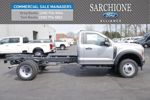 Iconic Silver Metallic 2026 Ford F-450 DRW