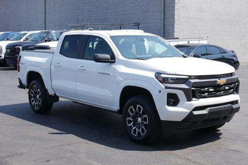 Summit White 2023 Chevrolet Colorado LT
