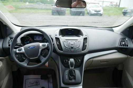 Ingot Silver 2014 Ford Escape SE