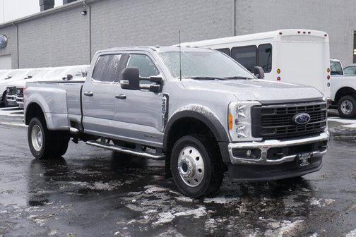 Iconic Silver Metallic 2023 Ford F-450 XL
