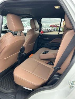 Wind Chill Pearl 2025 Toyota 4Runner Limited