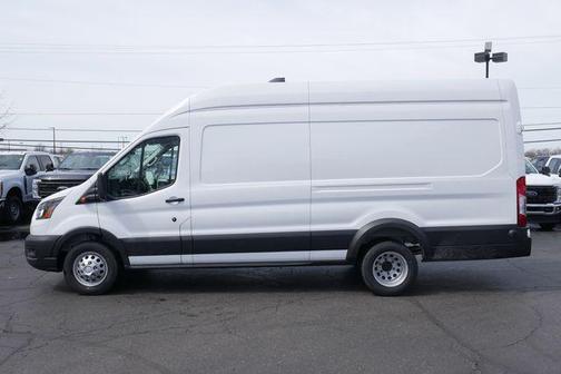 Oxford White 2026 Ford Transit-350 Base