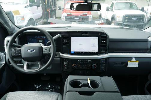 Oxford White 2026 Ford F-250 XLT
