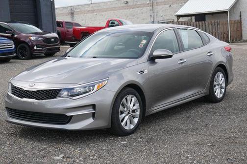 Titanium Silver 2018 Kia Optima LX