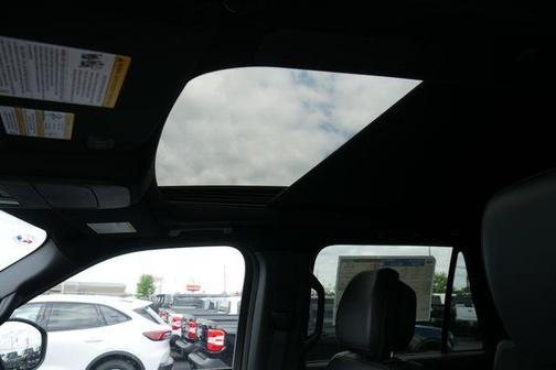 Glacier Gray Metallic Tri-Coat 2026 Ford Expedition Platinum