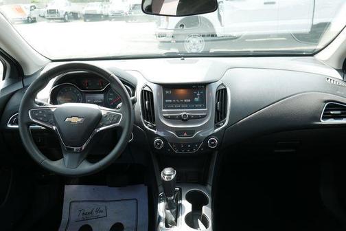 Mosaic Black Metallic 2016 Chevrolet Cruze LT Auto