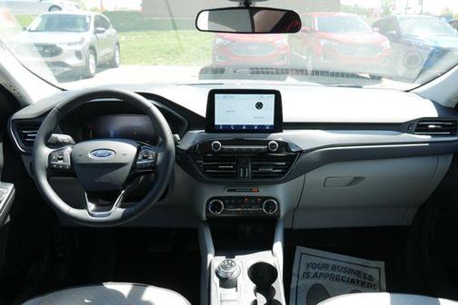 Iconic Silver Metallic 2024 Ford Escape Active
