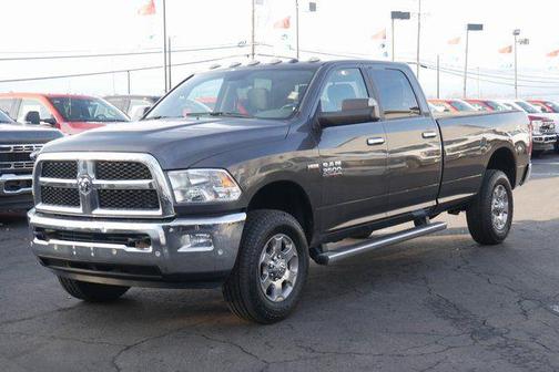 2018 RAM 3500 SLT Crew Cab 4x4 8' Box