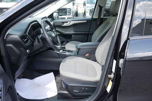 Agate Black Metallic 2021 Ford Escape SE