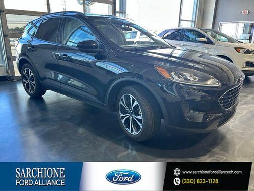Agate Black Metallic 2021 Ford Escape SE