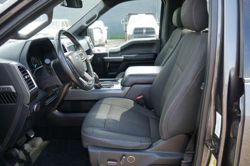 Magnetic 2016 Ford F-150 XLT