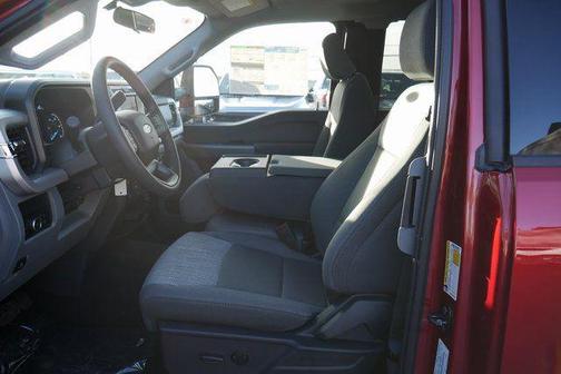 Ruby Red Metallic Tinted Clearcoat 2026 Ford F-250 XLT