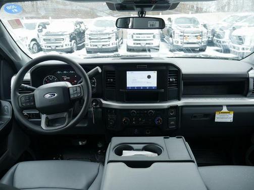 2025 Ford F-350 XL
