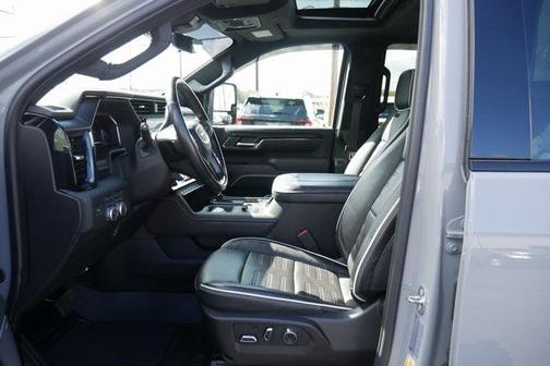 2024 GMC Sierra 2500 AT4