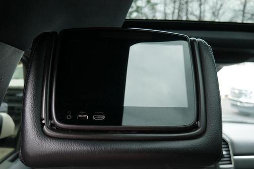 White Platinum Metallic Tri-Coat 2018 Ford Expedition Limited