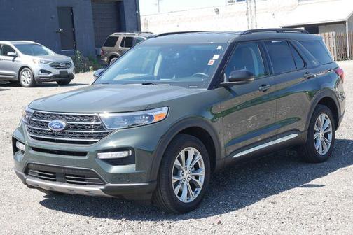 Forged Green Metallic 2024 Ford Explorer XLT