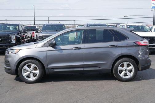 Carbonized Gray Metallic 2024 Ford Edge SE