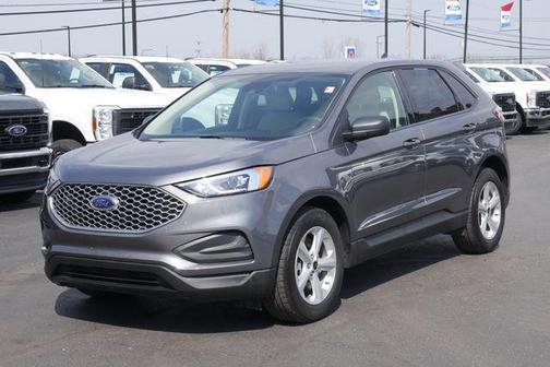 Carbonized Gray Metallic 2024 Ford Edge SE