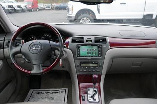 2004 Lexus ES 330 Base