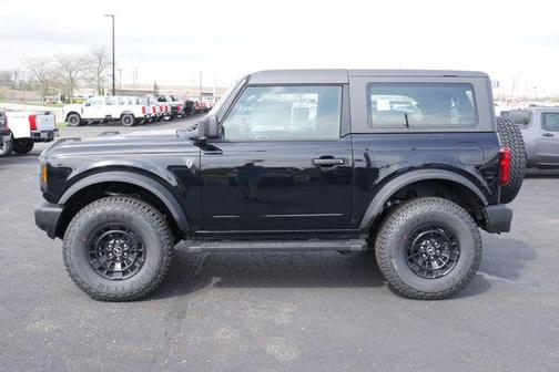 Shadow Black 2026 Ford Bronco Base