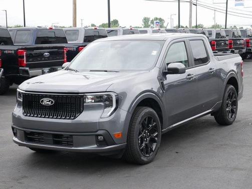 2025 Ford Maverick Lobo Standard