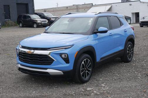 Fountain Blue 2024 Chevrolet Trailblazer LT