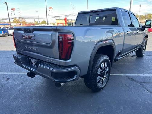 2024 GMC Sierra 2500 Denali