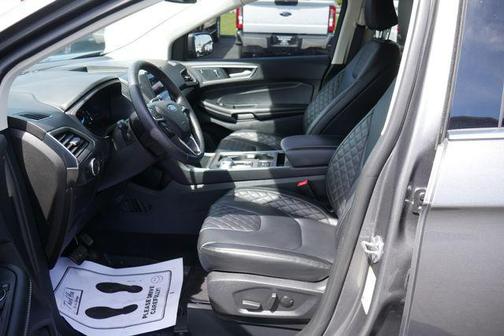 Gray Metallic 2024 Ford Edge Titanium