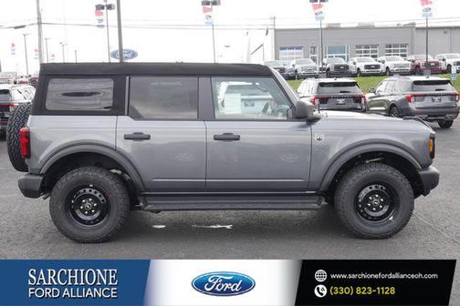 Carbonized Gray Metallic 2026 Ford Bronco Big Bend