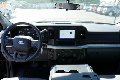 2024 Ford F-350 XLT