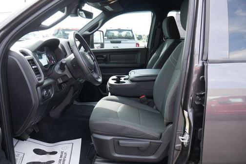 Granite Crystal Metallic Clearcoat 2025 RAM 2500 Tradesman Crew Cab 4x4 6'4' Box