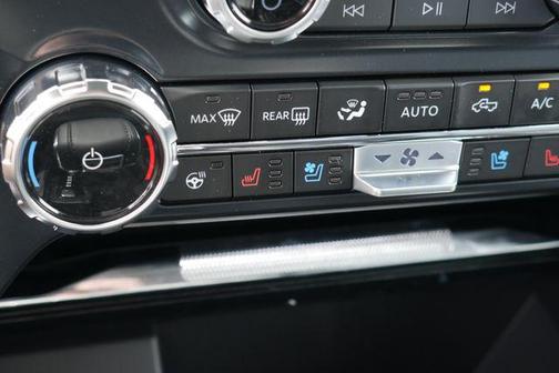 Carbonized Gray Metallic 2026 Ford F-150 Lariat